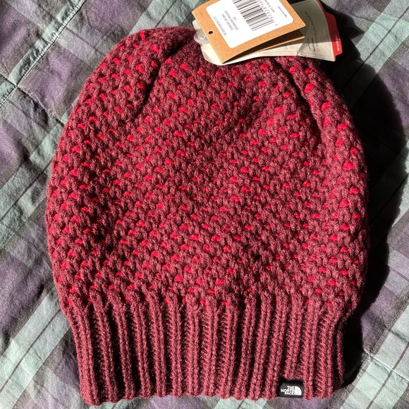The North Face Accessories - NWT The North Face Shinksy Beanie - Garnet & Red